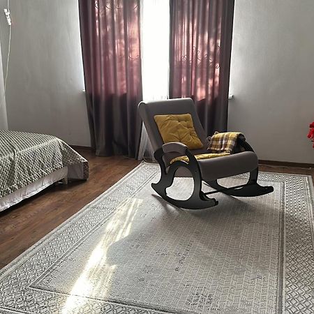 B&B Apart Atyraū エクステリア 写真